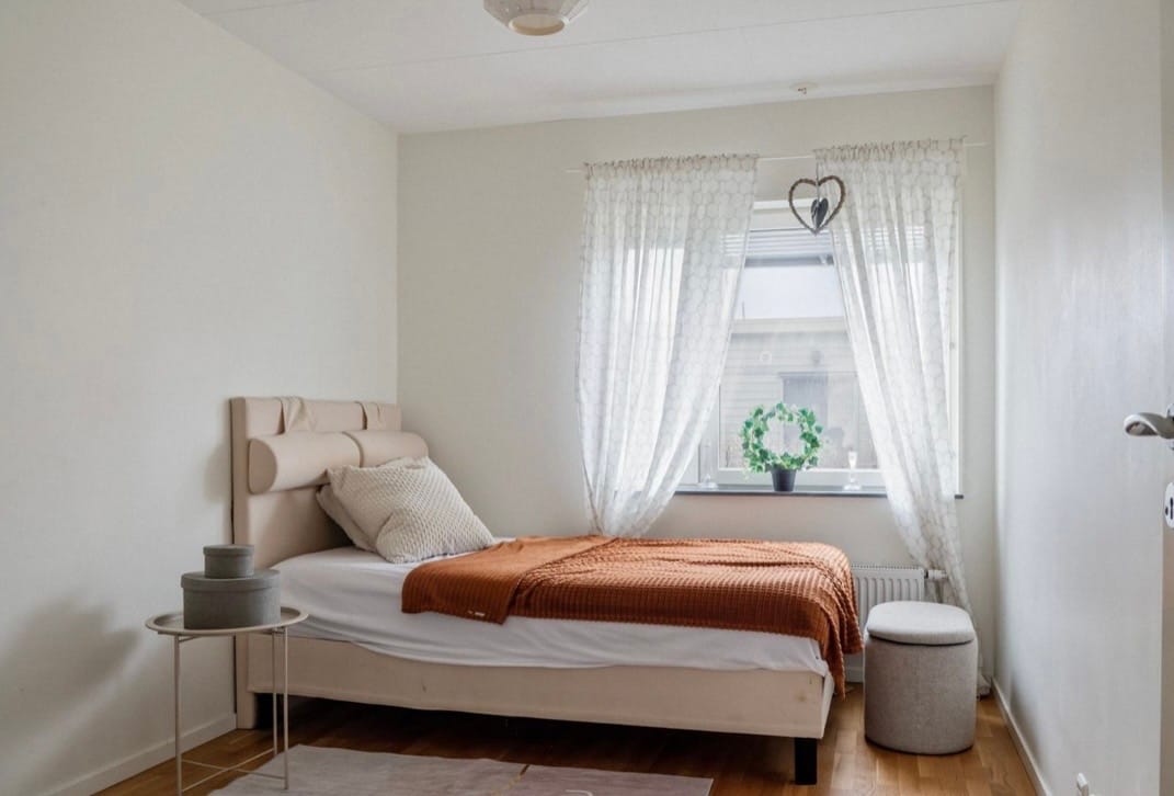 4-room apartment in Olofstorp, Bergums Prästgårdsbacke - image 3