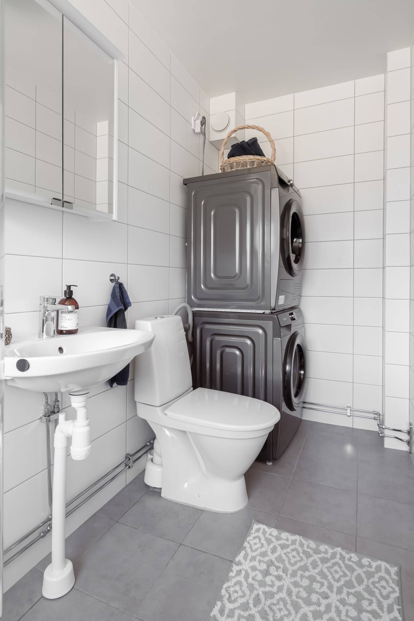 3-room apartment in Västra Frölunda, Briljantgatan - image 1